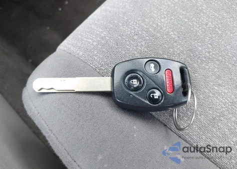 2010 Honda Accord 2.4 Lx из США, поврежденный, VIN 1HGCP2F37AA179835